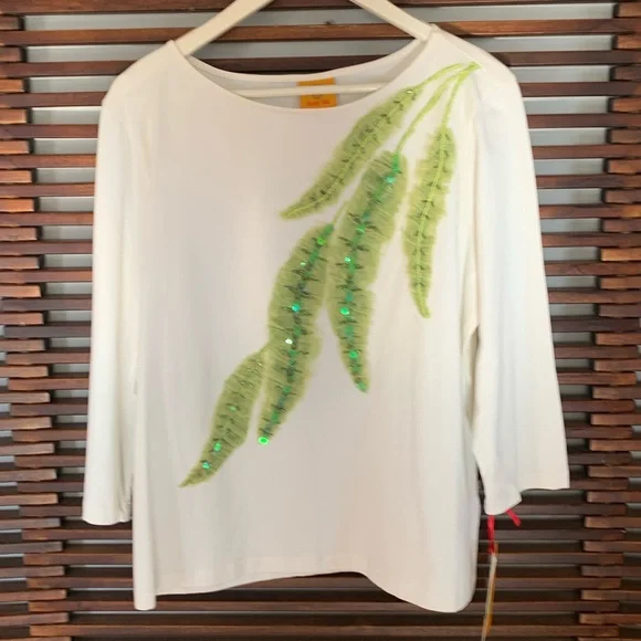 Ruby Rd. Top - Picture 1 of 8